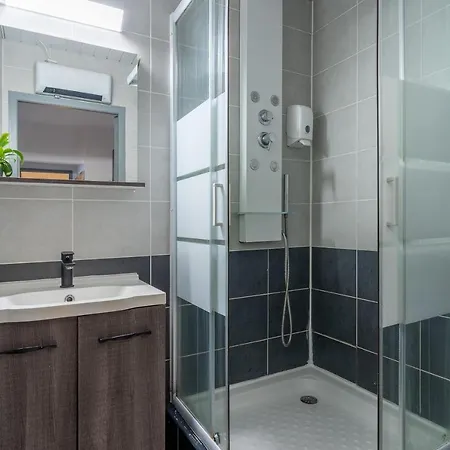 Zephyr - Acces Direct Grau D'agde